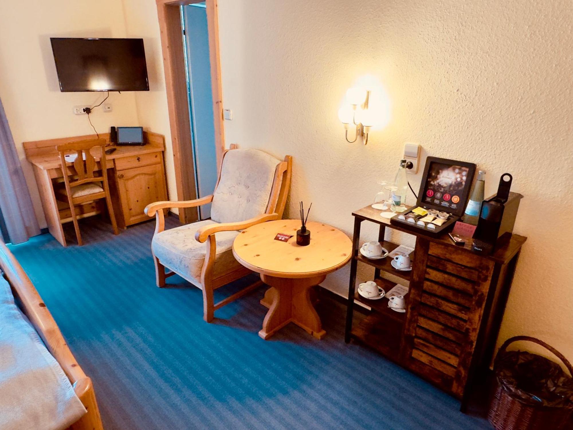 Hotel Restaurant Adler Stube Münstertal Екстериор снимка