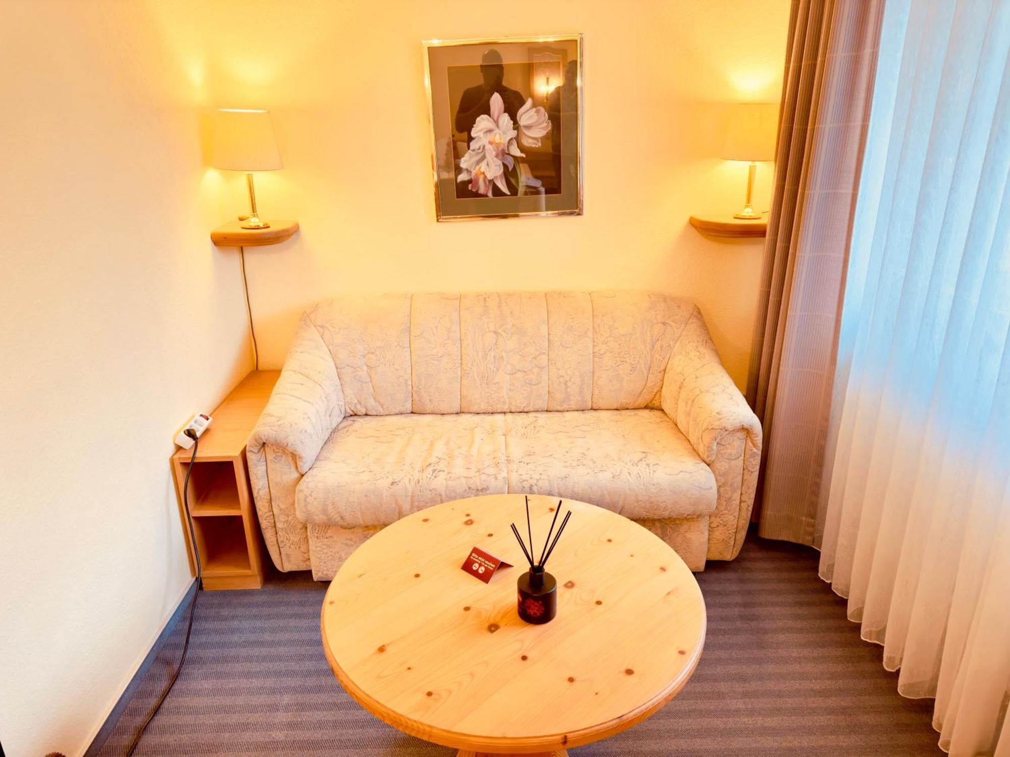 Hotel Restaurant Adler Stube Münstertal Екстериор снимка
